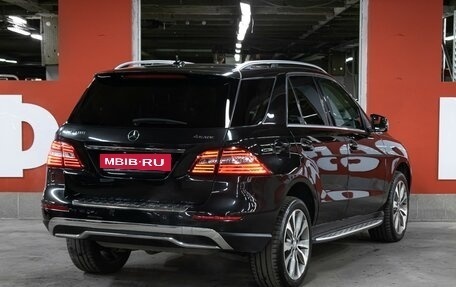 Mercedes-Benz M-Класс, 2015 год, 2 998 000 рублей, 5 фотография
