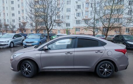 Hyundai Solaris II рестайлинг, 2018 год, 1 300 000 рублей, 6 фотография