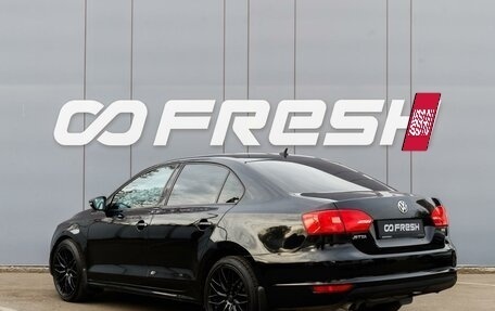 Volkswagen Jetta VI, 2012 год, 999 000 рублей, 2 фотография