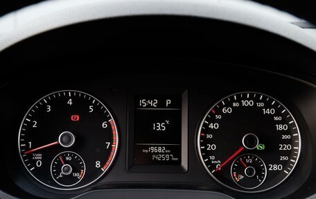 Volkswagen Jetta VI, 2012 год, 999 000 рублей, 13 фотография