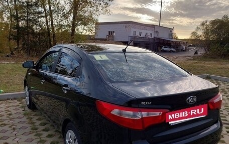 KIA Rio III рестайлинг, 2013 год, 800 000 рублей, 3 фотография