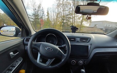 KIA Rio III рестайлинг, 2013 год, 800 000 рублей, 6 фотография