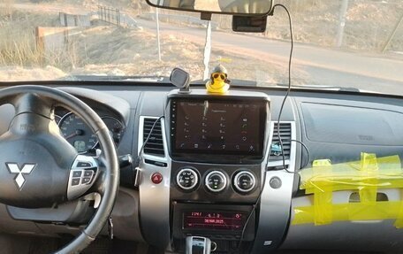 Mitsubishi Pajero Sport II рестайлинг, 2012 год, 1 000 050 рублей, 8 фотография