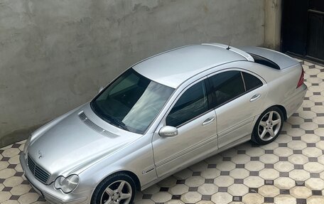 Mercedes-Benz C-Класс, 2000 год, 725 000 рублей, 1 фотография