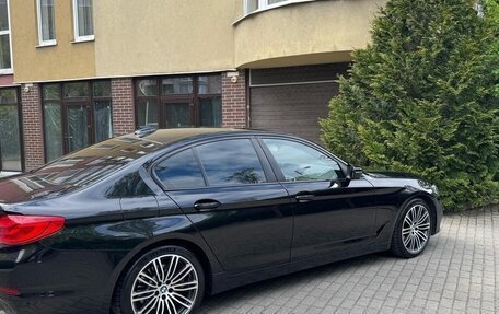 BMW 5 серия, 2017 год, 2 550 000 рублей, 3 фотография