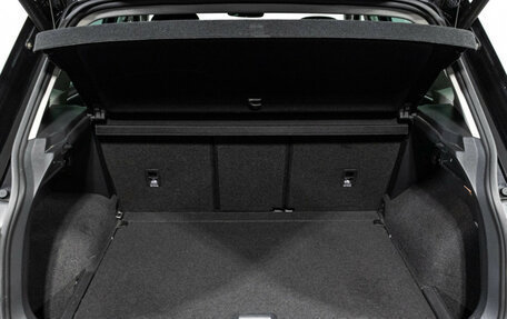 Volkswagen Tiguan II, 2018 год, 2 499 900 рублей, 21 фотография