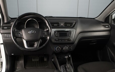 KIA Rio III рестайлинг, 2014 год, 950 000 рублей, 6 фотография