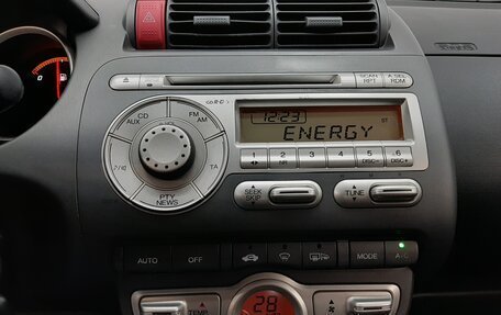 Honda Jazz I рестайлинг, 2007 год, 650 000 рублей, 19 фотография