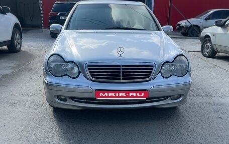 Mercedes-Benz C-Класс, 2000 год, 725 000 рублей, 13 фотография