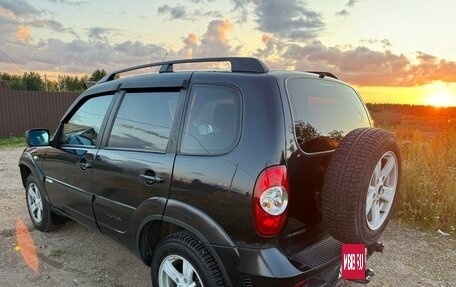 Chevrolet Niva I рестайлинг, 2014 год, 600 000 рублей, 4 фотография