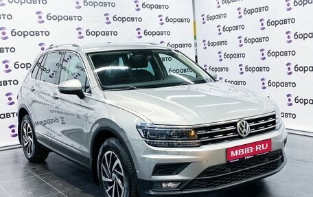 Volkswagen Tiguan II, 2018 год, 2 570 000 рублей, 1 фотография
