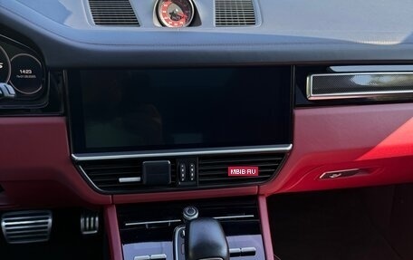Porsche Cayenne III, 2019 год, 10 000 000 рублей, 12 фотография