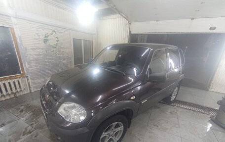 Chevrolet Niva I рестайлинг, 2013 год, 450 000 рублей, 2 фотография