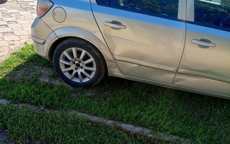 Opel Astra H, 2004 год, 250 000 рублей, 3 фотография