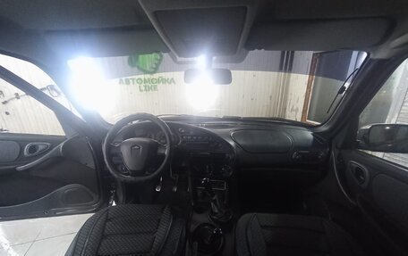 Chevrolet Niva I рестайлинг, 2013 год, 450 000 рублей, 11 фотография