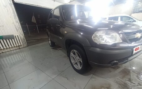 Chevrolet Niva I рестайлинг, 2013 год, 450 000 рублей, 12 фотография
