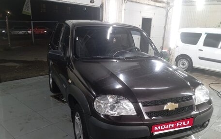Chevrolet Niva I рестайлинг, 2013 год, 450 000 рублей, 6 фотография