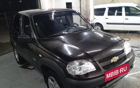 Chevrolet Niva I рестайлинг, 2013 год, 450 000 рублей, 17 фотография