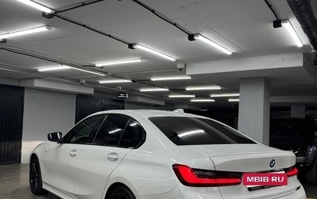BMW 3 серия, 2019 год, 4 700 000 рублей, 2 фотография