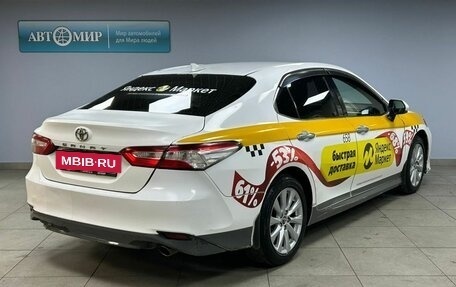 Toyota Camry, 2019 год, 1 912 000 рублей, 7 фотография