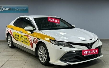 Toyota Camry, 2019 год, 1 912 000 рублей, 3 фотография