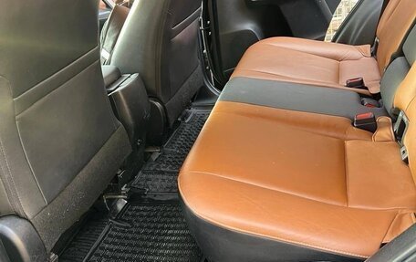 Toyota RAV4, 2017 год, 2 000 000 рублей, 9 фотография