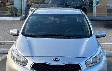 KIA cee'd III, 2013 год, 1 040 000 рублей, 2 фотография