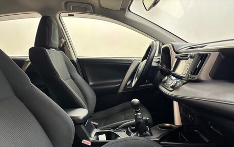 Toyota RAV4, 2012 год, 2 275 000 рублей, 12 фотография