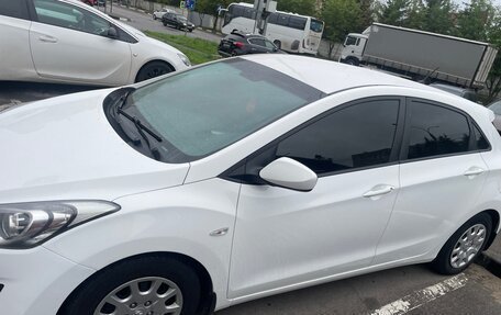 Hyundai i30 II рестайлинг, 2014 год, 850 000 рублей, 4 фотография
