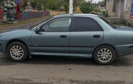 Mitsubishi Carisma I, 2002 год, 300 000 рублей, 2 фотография