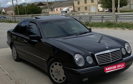 Mercedes-Benz E-Класс, 1999 год, 840 000 рублей, 13 фотография