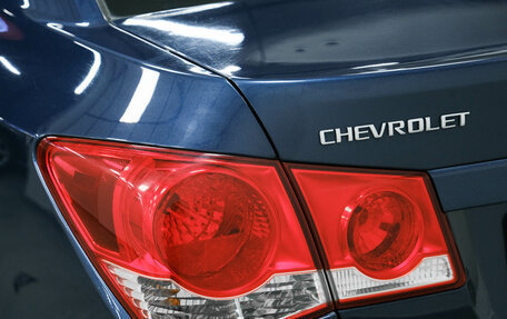 Chevrolet Cruze II, 2009 год, 640 000 рублей, 7 фотография