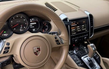 Porsche Cayenne III, 2014 год, 2 500 000 рублей, 11 фотография