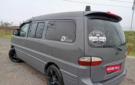 Hyundai Starex I рестайлинг, 2006 год, 670 000 рублей, 4 фотография