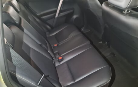 Toyota RAV4, 2019 год, 2 930 000 рублей, 10 фотография