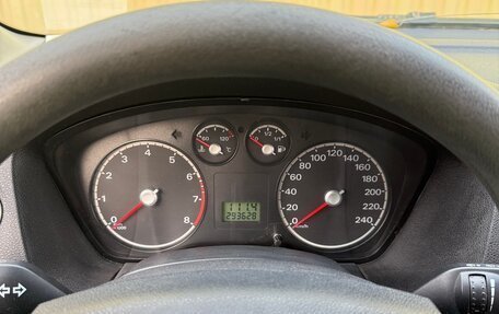 Ford Focus II рестайлинг, 2006 год, 220 000 рублей, 7 фотография