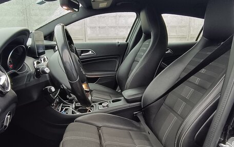 Mercedes-Benz GLA, 2018 год, 1 900 000 рублей, 7 фотография