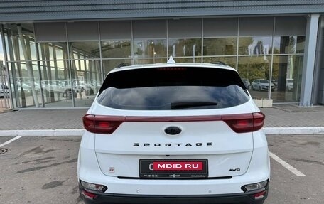 KIA Sportage IV рестайлинг, 2021 год, 2 670 000 рублей, 6 фотография