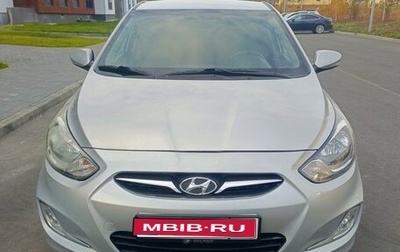 Hyundai Solaris II рестайлинг, 2011 год, 750 000 рублей, 1 фотография