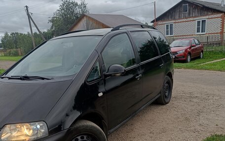 Volkswagen Sharan I рестайлинг, 2002 год, 530 000 рублей, 1 фотография