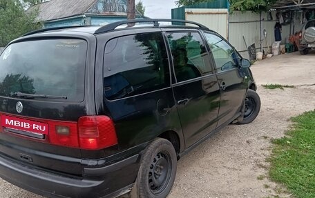 Volkswagen Sharan I рестайлинг, 2002 год, 530 000 рублей, 8 фотография
