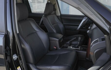 Toyota Land Cruiser Prado 150 рестайлинг 2, 2016 год, 4 309 000 рублей, 8 фотография