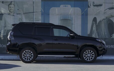 Toyota Land Cruiser Prado 150 рестайлинг 2, 2016 год, 4 309 000 рублей, 5 фотография