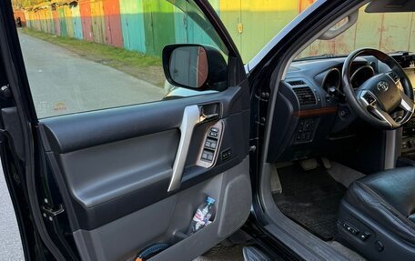 Toyota Land Cruiser Prado 150 рестайлинг 2, 2009 год, 2 390 000 рублей, 9 фотография