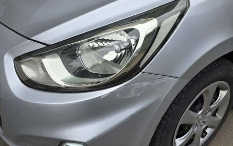 Hyundai Solaris II рестайлинг, 2012 год, 680 000 рублей, 3 фотография