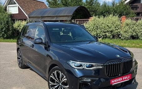 BMW X7, 2021 год, 9 490 000 рублей, 7 фотография