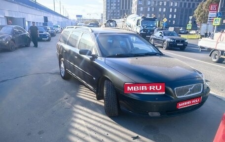 Volvo V70 III рестайлинг, 2006 год, 850 000 рублей, 1 фотография