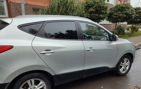 Hyundai ix35 I рестайлинг, 2012 год, 1 300 000 рублей, 11 фотография