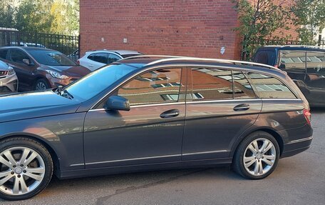 Mercedes-Benz C-Класс, 2009 год, 1 200 000 рублей, 2 фотография