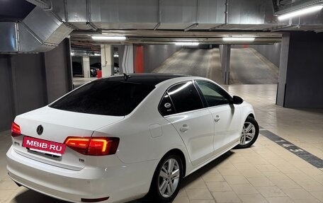 Volkswagen Jetta VI, 2015 год, 1 450 000 рублей, 4 фотография